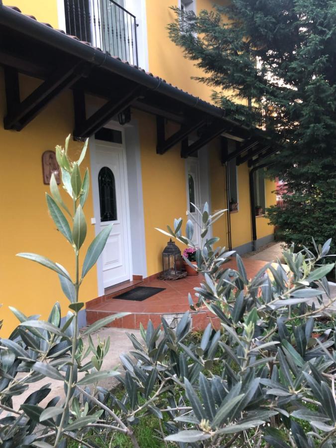 Villa Toscana Hajdúszoboszló Eksteriør bilde